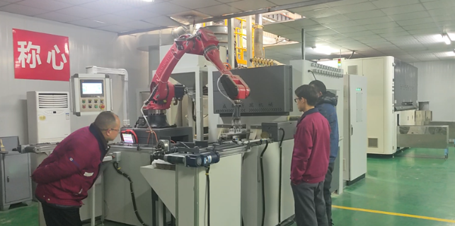 阿勒泰干式喷砂机和湿式喷砂机 区别及适用场景