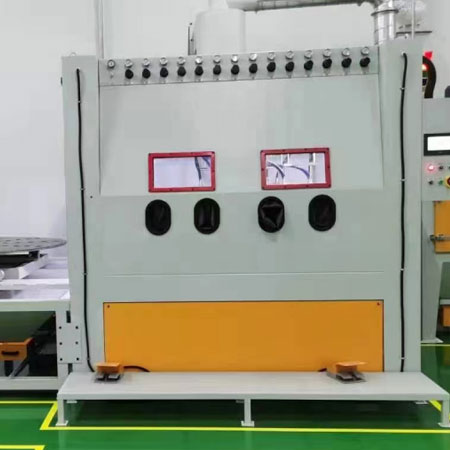 阿勒泰高效生产，从箱体手动喷砂机开始，提升零部件质量